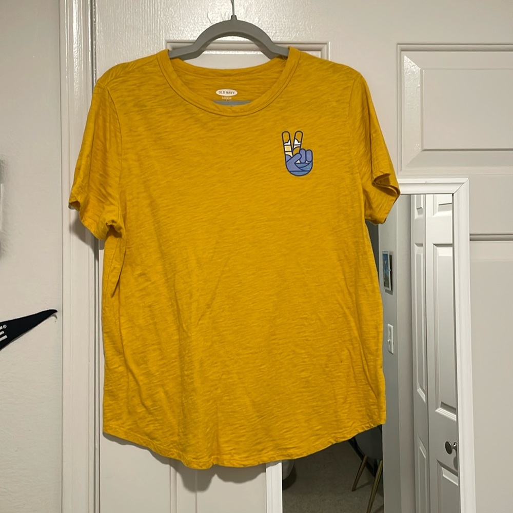 Gold T-shirt: size L